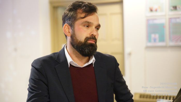 DSC02818- Ruw -Tegenlicht Meet Up Den Bosch over Geldscheppers - 15december2016 - foto GerardMontE web