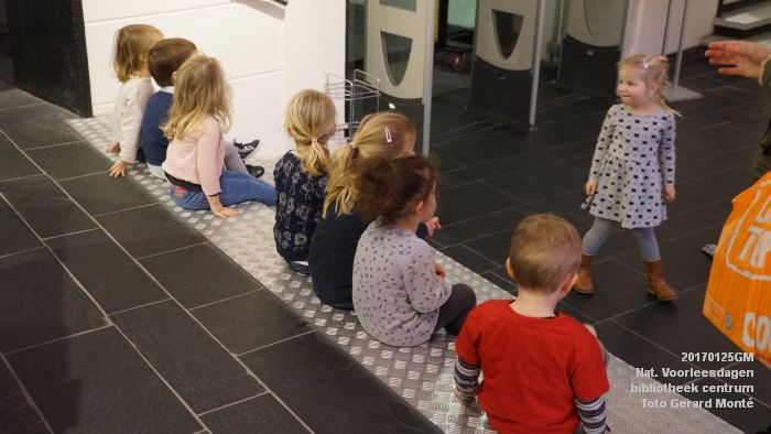 DSC08556- Nationale Voorleesdagen - bibliotheek centrum - 25januari2017 -  foto GerardMontE web