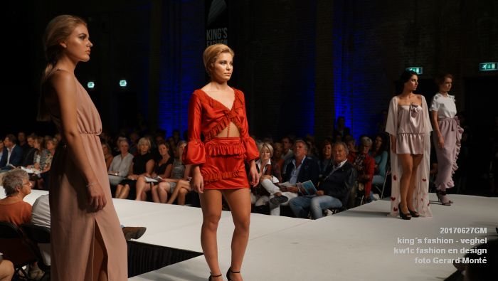 DSC06069- kings fashion veghel - kw1c fashion en design - 27juni2017 - foto GerardMontE