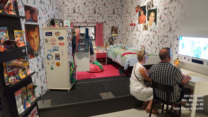 DSC09056- Noordbrabants Museum - De jaren 80 Doemdenkers en positivo s - 21juli2017 -  GerardMontE web