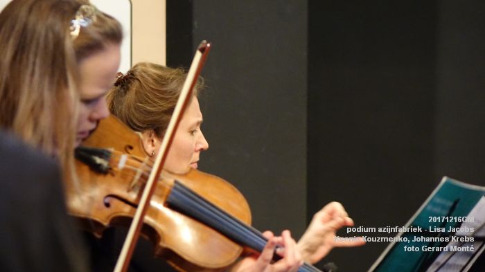eDSC03995- podium azijnfabriek - kamermuziek Lisa Jacobs, Ksenia Kouzmenko en Johannes Krebs - 16dec2017 -  foto Gerard MontE web