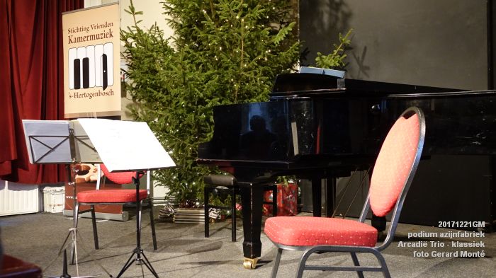 fDSC04185- podium azijnfabriek - kamermuziek Arcadie-Trio  - 21dec2017 - foto GerardMontE web