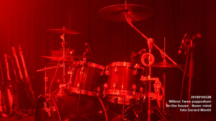 DSC01526- Willem-Twee poppodium - On the house - Never mind - 5jan2018 - foto GerardMontE web