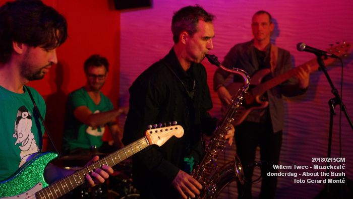 DSC05819- Willem Twee - Muziekcafe op donderdag in de Concertzaal - About the Bush - 15feb2018 - foto GerardMontE web