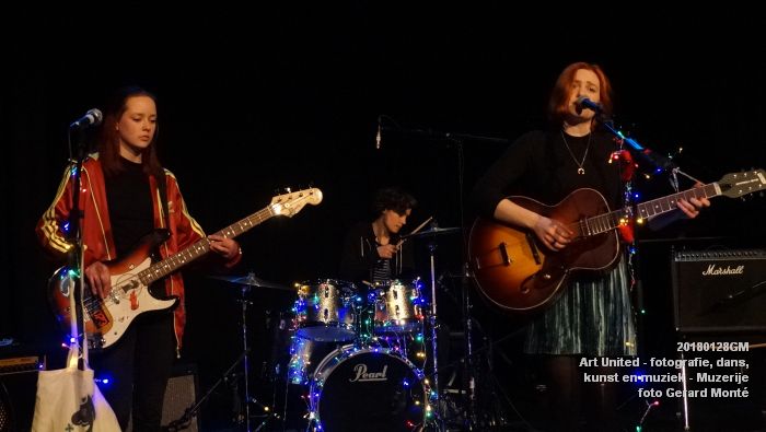 DSC03462- Art United - presentaties van fotografie, beeldende kunst, dans en muziek - Muzerije - 28jan2018 - foto GerardMontE web DSC03462- Art United - presentaties van fotografie, beeldende kunst, dans en muziek - Muzerije - 28jan2018 - foto GerardMontE web