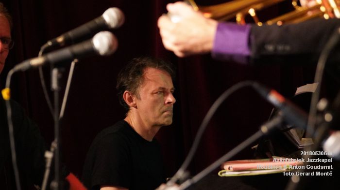 gDSC07572 - Azijnfabriek Jazzkapel - the Houdini-s met Anton Goudsmit - 30mei2018 - foto GerardMontE web gDSC07572 - Azijnfabriek Jazzkapel - the Houdini-s met Anton Goudsmit - 30mei2018 - foto GerardMontE web