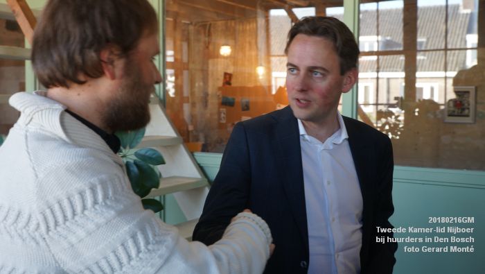DSC05840- Tweede Kamer-lid Nijboer op bezoek bij huurders in Den Bosch - 16feb2018 - foto GerardMontE web