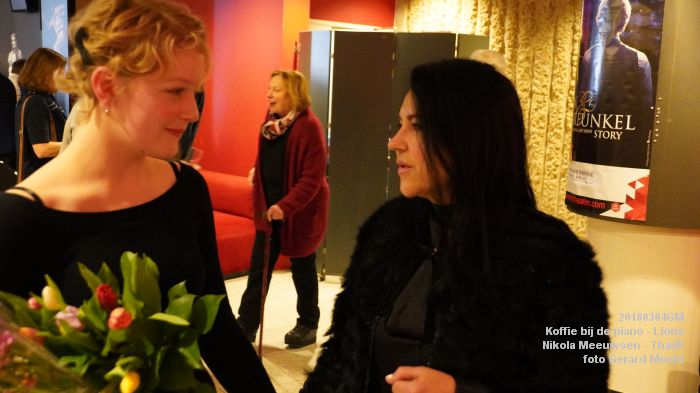 DSC03124- Koffie bij de piano - Teuntje Suyskens - Nikola Meeuwsen - ThadP - 4mrt2018 - foto GerardMontE web