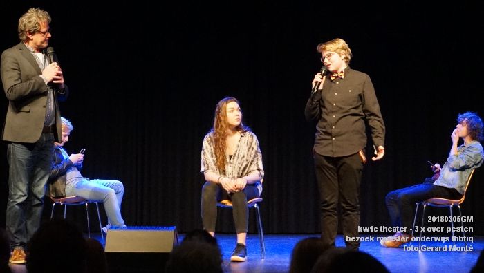 DSC08501- kw1c Koningszaal Theateropleding - 3 x over pesten - bezoek minister onderwijs - 5mrt2018 - foto GerardMontE web