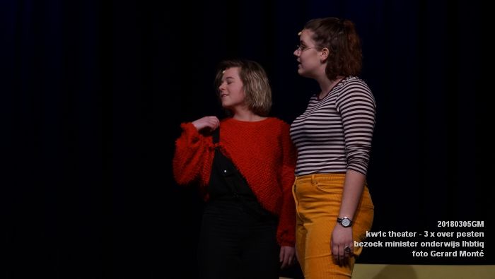 DSC08534- kw1c Koningszaal Theateropleding - 3 x over pesten - bezoek minister onderwijs - 5mrt2018 - foto GerardMontE web