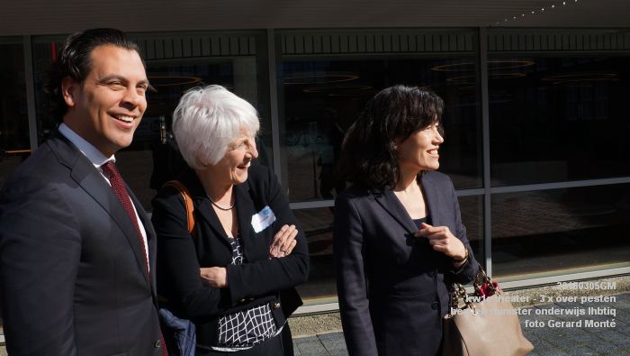 DSC08547- kw1c Koningszaal Theateropleding - 3 x over pesten - bezoek minister onderwijs - 5mrt2018 - foto GerardMontE web