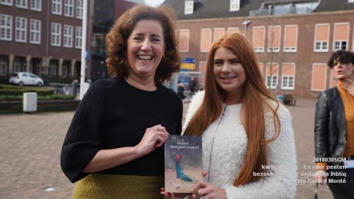 DSC08621- kw1c Koningszaal Theateropleding - 3 x over pesten - bezoek minister onderwijs - 5mrt2018 - foto GerardMontE web