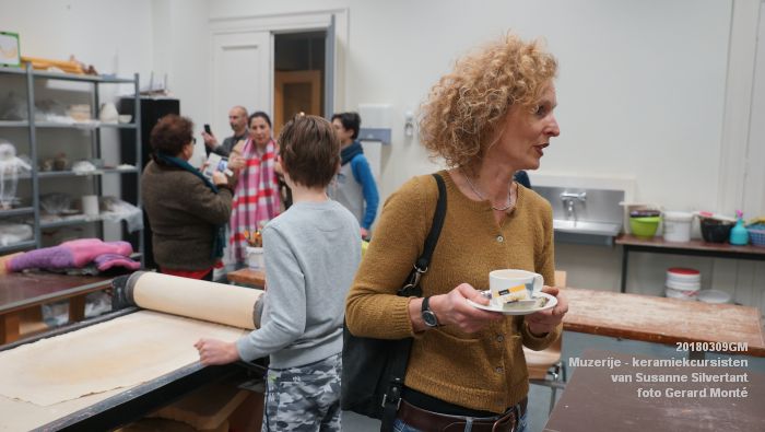 DSC09078- Muzerije - jonge keramiekcursisten van Susanne Silvertant- 9maart2018 - foto GerardMontE web