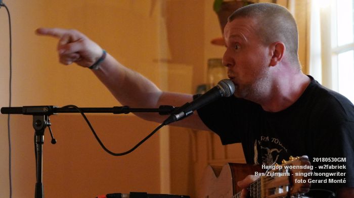 JDSC07546 - Hangop woensdag -  open podium - w2f - singer-songwriter Bas Zijlmans  - 30mei2018 -  foto GerardMontE web