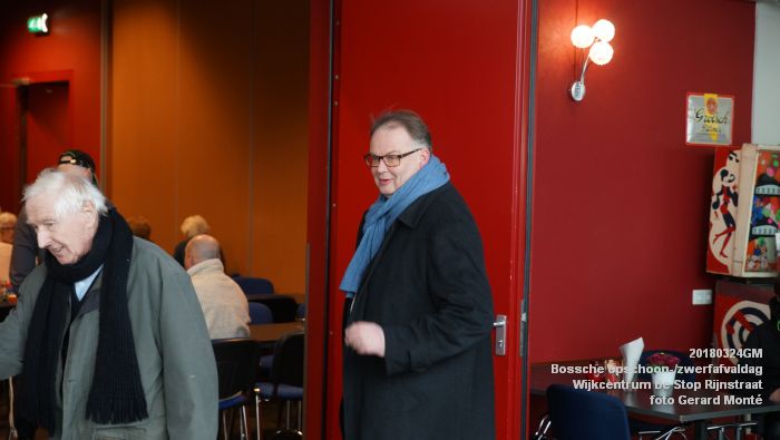 DSC00841- Landelijke zwerfafvaldag - Wijkcentrum De Stop Rijnstraat - 24maart2018 - foto GerardMontE web