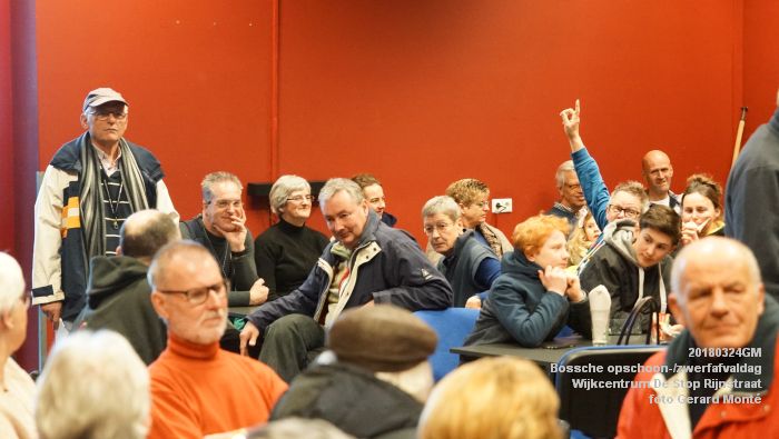 DSC00857- Landelijke zwerfafvaldag - Wijkcentrum De Stop Rijnstraat - 24maart2018 - foto GerardMontE web