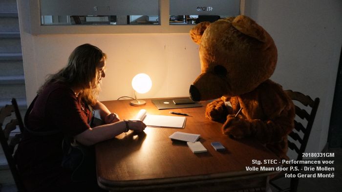 DSC04587-DSC04594- Stichting STEC - Performance-avond voor Volle Maan door PS Den Haag - Drie Mollen - 31maart2018 - foto GerardMontE web