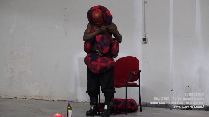 DSC04754- Stichting STEC - Performance-avond voor Volle Maan door PS Den Haag - Drie Mollen - 31maart2018 - foto GerardMontE web