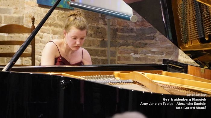 eDSC05053- Geertruidenberg-Klassiek - Amy Jane en Tobias Alberts - Alexandra Kaptein - 1apr2018 - foto GerardMontE web eDSC05053- Geertruidenberg-Klassiek - Amy Jane en Tobias Alberts - Alexandra Kaptein - 1apr2018 - foto GerardMontE web