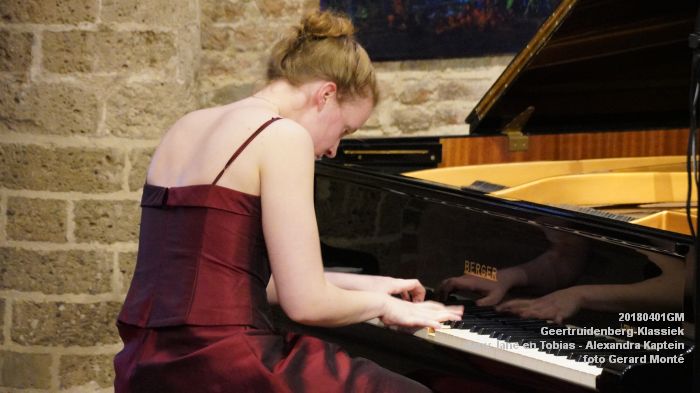 eDSC05095- Geertruidenberg-Klassiek - Amy Jane en Tobias Alberts - Alexandra Kaptein - 1apr2018 - foto GerardMontE web eDSC05095- Geertruidenberg-Klassiek - Amy Jane en Tobias Alberts - Alexandra Kaptein - 1apr2018 - foto GerardMontE web