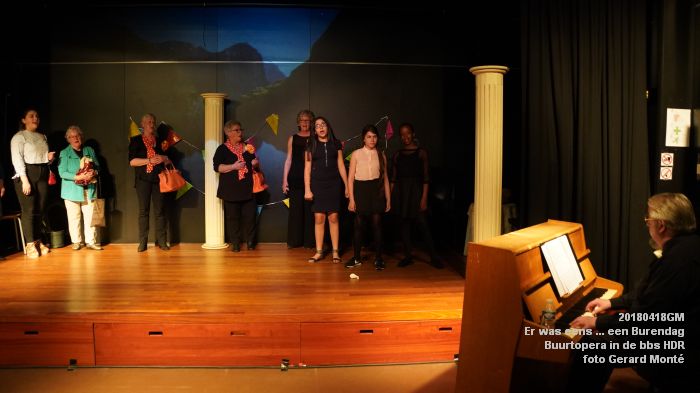 DSC05775- Buurtopera - Er was eens een Burendag - bbs Haren Donk Reit - 18april2018 - foto GerardMontE web