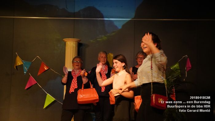 DSC05828- Buurtopera - Er was eens een Burendag - bbs Haren Donk Reit - 18april2018 - foto GerardMontE web