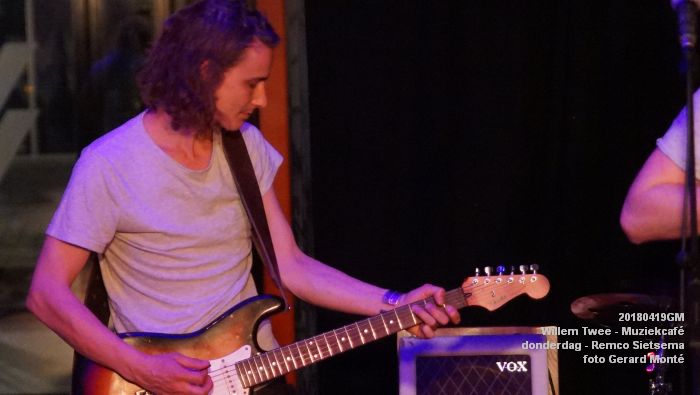 DSC04000- Willem Twee - Muziekcafe op donderdag in de Concertzaal - Remco Sietsema - 19april2018 - foto GerardMontE web DSC04000- Willem Twee - Muziekcafe op donderdag in de Concertzaal - Remco Sietsema - 19april2018 - foto GerardMontE web