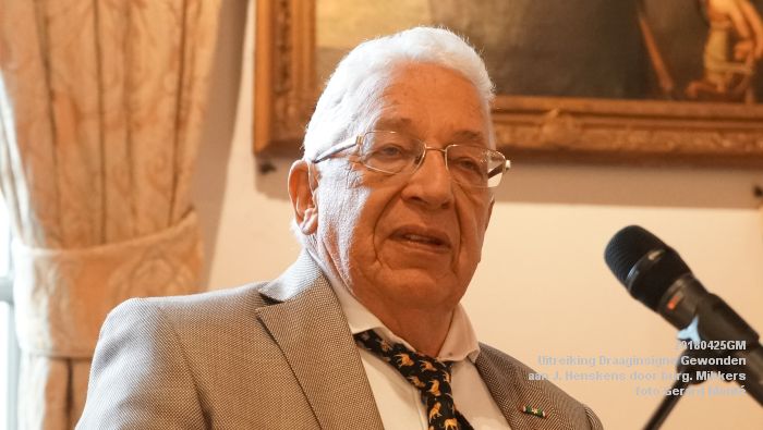 DSC04813- Uitreiking Draaginsigne Gewonden aan dhr. J. Henskens door burgemeester Mikkers - 25april2018 - foto GerardMontE web