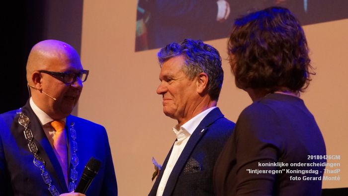 DSC05082- ThadP pleinzaal - lintjesregen koninklijke onderscheidingen tgv Koningsdag - 26april2018 - foto GerardMontE web