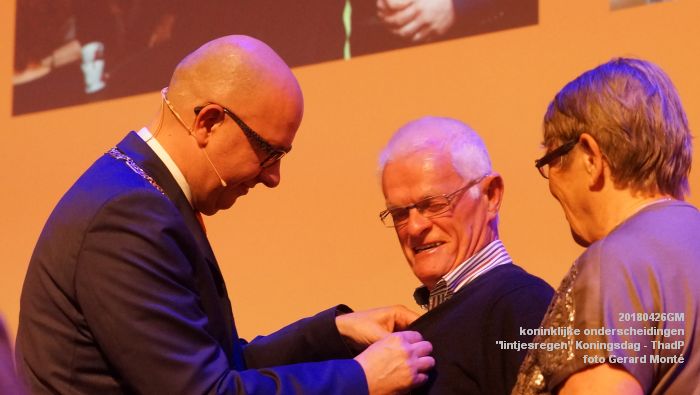 DSC05108- ThadP pleinzaal - lintjesregen koninklijke onderscheidingen tgv Koningsdag - 26april2018 - foto GerardMontE web