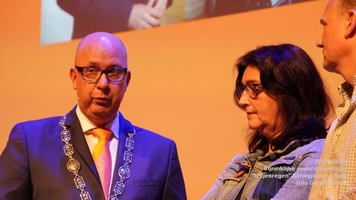 eDSC06145- ThadP pleinzaal - lintjesregen koninklijke onderscheidingen tgv Koningsdag - 26april2018 -  foto GerardMontE web