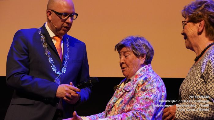 eDSC06166- ThadP pleinzaal - lintjesregen koninklijke onderscheidingen tgv Koningsdag - 26april2018 -  foto GerardMontE web