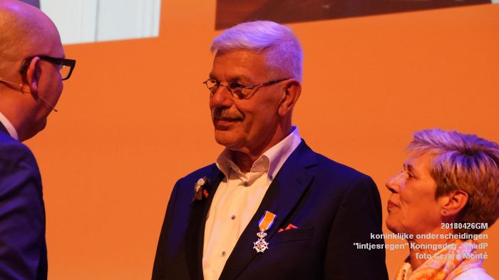 eDSC06186- ThadP pleinzaal - lintjesregen koninklijke onderscheidingen tgv Koningsdag - 26april2018 -  foto GerardMontE web