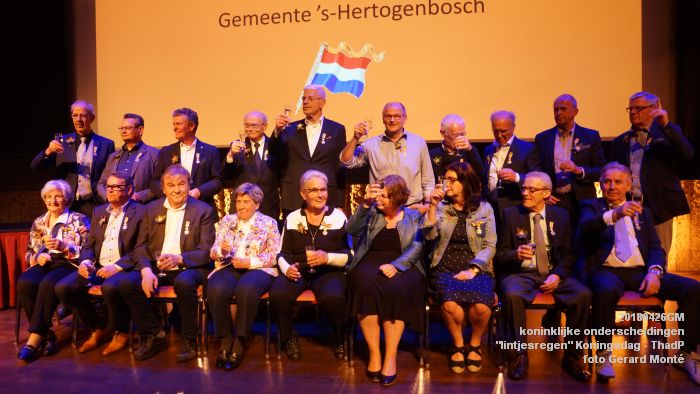 fDSC05133- ThadP pleinzaal - lintjesregen koninklijke onderscheidingen tgv Koningsdag - 26april2018 -  foto GerardMontE web