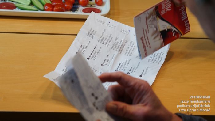 DSC06451- jazzy huiskamers - podium azijnfabriek - 10meil2018 -  foto GerardMontE web