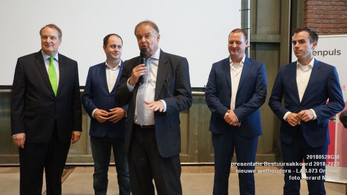 DSC09375 - Presentatie Bestuursakkoord 2018-2022 en nieuwe wethouders - LAB-073 van Enexis in Orthen - 28mei2018 - foto GerardMontE web DSC09375 - Presentatie Bestuursakkoord 2018-2022 en nieuwe wethouders - LAB-073 van Enexis in Orthen - 28mei2018 - foto GerardMontE web