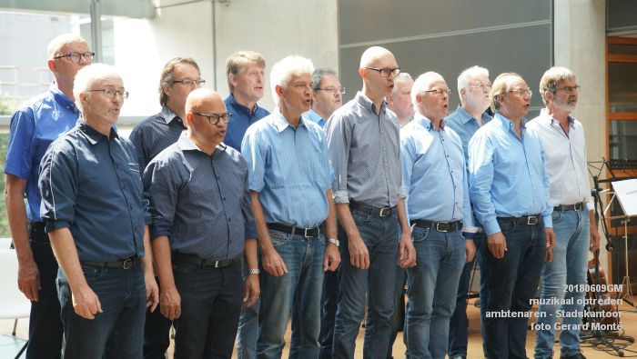 DSC00598 - muzikaal-optreden-Stadskantoor - 9juni2018 - foto GerardMontE web DSC00598 - muzikaal-optreden-Stadskantoor - 9juni2018 - foto GerardMontE web
