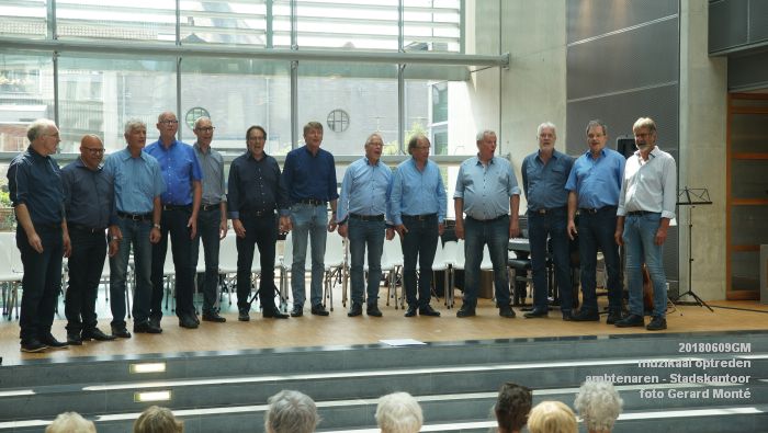 DSC00601 - muzikaal-optreden-Stadskantoor - 9juni2018 - foto GerardMontE web DSC00601 - muzikaal-optreden-Stadskantoor - 9juni2018 - foto GerardMontE web