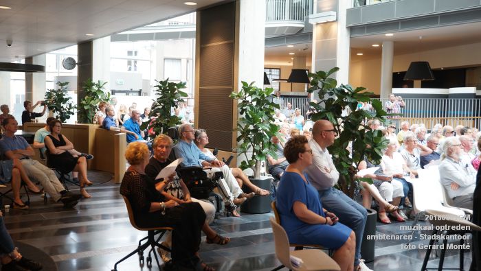 DSC00633 - muzikaal-optreden-Stadskantoor - 9juni2018 - foto GerardMontE web DSC00633 - muzikaal-optreden-Stadskantoor - 9juni2018 - foto GerardMontE web