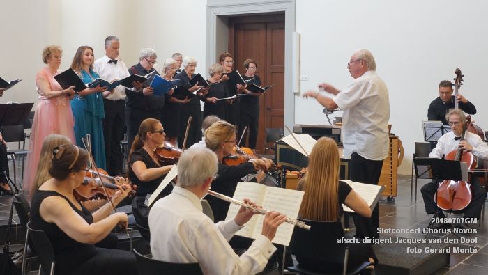 DSC09738- Slotconcert Chorus Novus - afscheid dirigent Jacques van den Dool - Grote Kerk - 7juli2018 - foto GerardMontE web DSC09738- Slotconcert Chorus Novus - afscheid dirigent Jacques van den Dool - Grote Kerk - 7juli2018 - foto GerardMontE web
