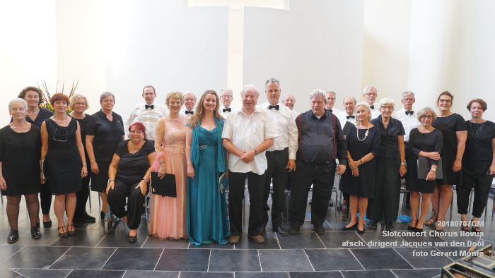 DSC09806- Slotconcert Chorus Novus - afscheid dirigent Jacques van den Dool - Grote Kerk - 7juli2018 - foto GerardMontE web DSC09806- Slotconcert Chorus Novus - afscheid dirigent Jacques van den Dool - Grote Kerk - 7juli2018 - foto GerardMontE web