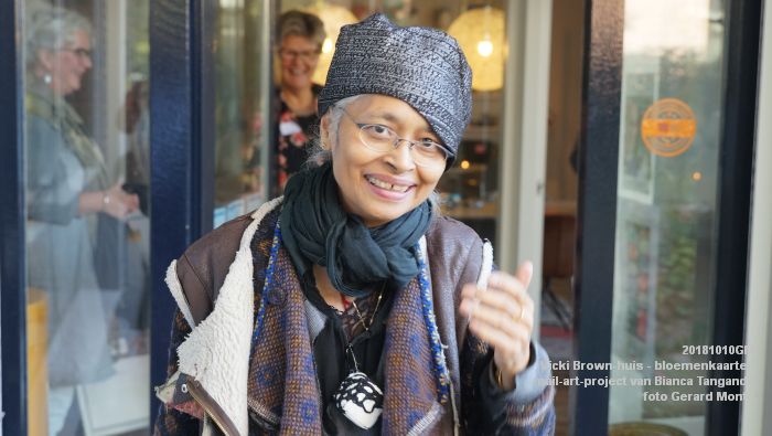 vDSC08202- VBH Vicki Brown-huis - bloemenkaarten-project van Bianca Tangande - 10okt2018 - foto GerardMontE web vDSC08202- VBH Vicki Brown-huis - bloemenkaarten-project van Bianca Tangande - 10okt2018 - foto GerardMontE web