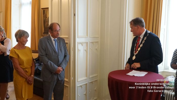 DSC05068- Koninklijke onderscheidingen voor twee leden OLV-Broederschap - Plebanie - 8sept2018 - foto GerardMontE web DSC05068- Koninklijke onderscheidingen voor twee leden OLV-Broederschap - Plebanie - 8sept2018 - foto GerardMontE web