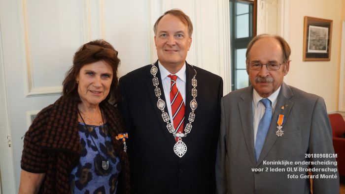 DSC05093- Koninklijke onderscheidingen voor twee leden OLV-Broederschap - Plebanie - 8sept2018 - foto GerardMontE web DSC05093- Koninklijke onderscheidingen voor twee leden OLV-Broederschap - Plebanie - 8sept2018 - foto GerardMontE web