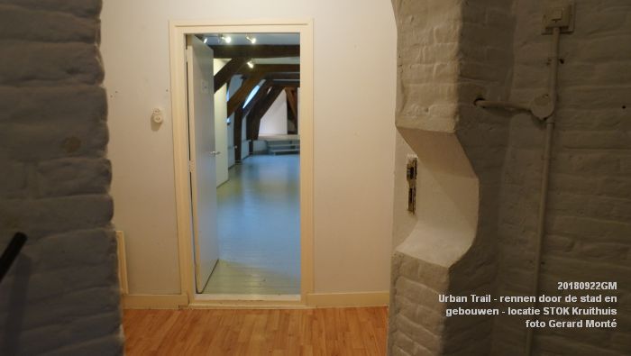 DSC06593- Urban Trail - rennen door de stad en door gebouwen - locatie STOK Kruithuis - 22sept2018 -  foto GerardMontE web