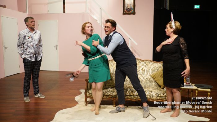 jDSC04971- Rederijkerskamer Moyses- Bosch - voorstelling Versus - 25sept2018 -  foto GerardMontE web