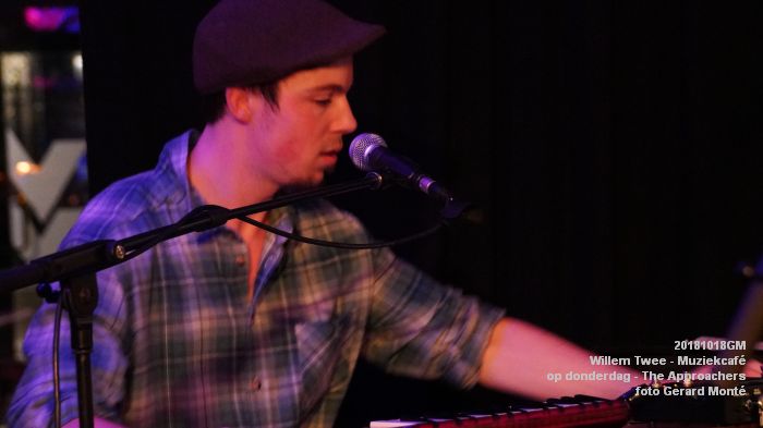 LDSC07321- Willem Twee - Muziekcafe - The Approachers - 18okt2018 - foto GerardMontE web LDSC07321- Willem Twee - Muziekcafe - The Approachers - 18okt2018 - foto GerardMontE web