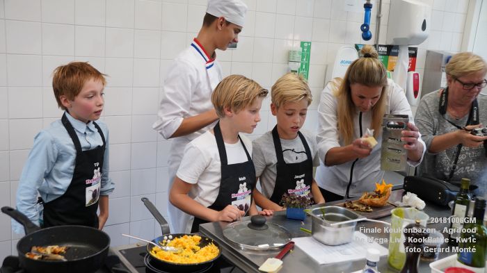 DSC06036- Finale keukenbazen - De Mega Live KookBattle in de keukens van Kw1c - 6okt2018 -  foto GerardMontE web