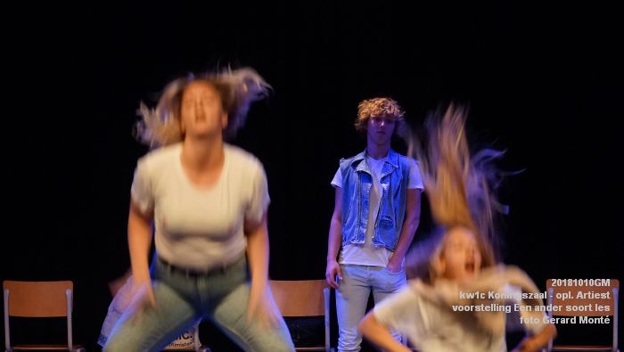 DSC08241- kw1c Koningszaal - voorstelling theateropleiding - Een ander soort les - 10okt2018 -  foto GerardMontE web