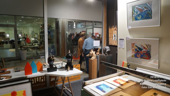 KDSC08614-KDSC08591-  galerie Kubra Loeffplein - Kijk op combinaties - Kurtface - Iets moois - 12okt2018 -  foto GerardMontE web